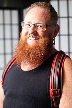 Leo Gauge